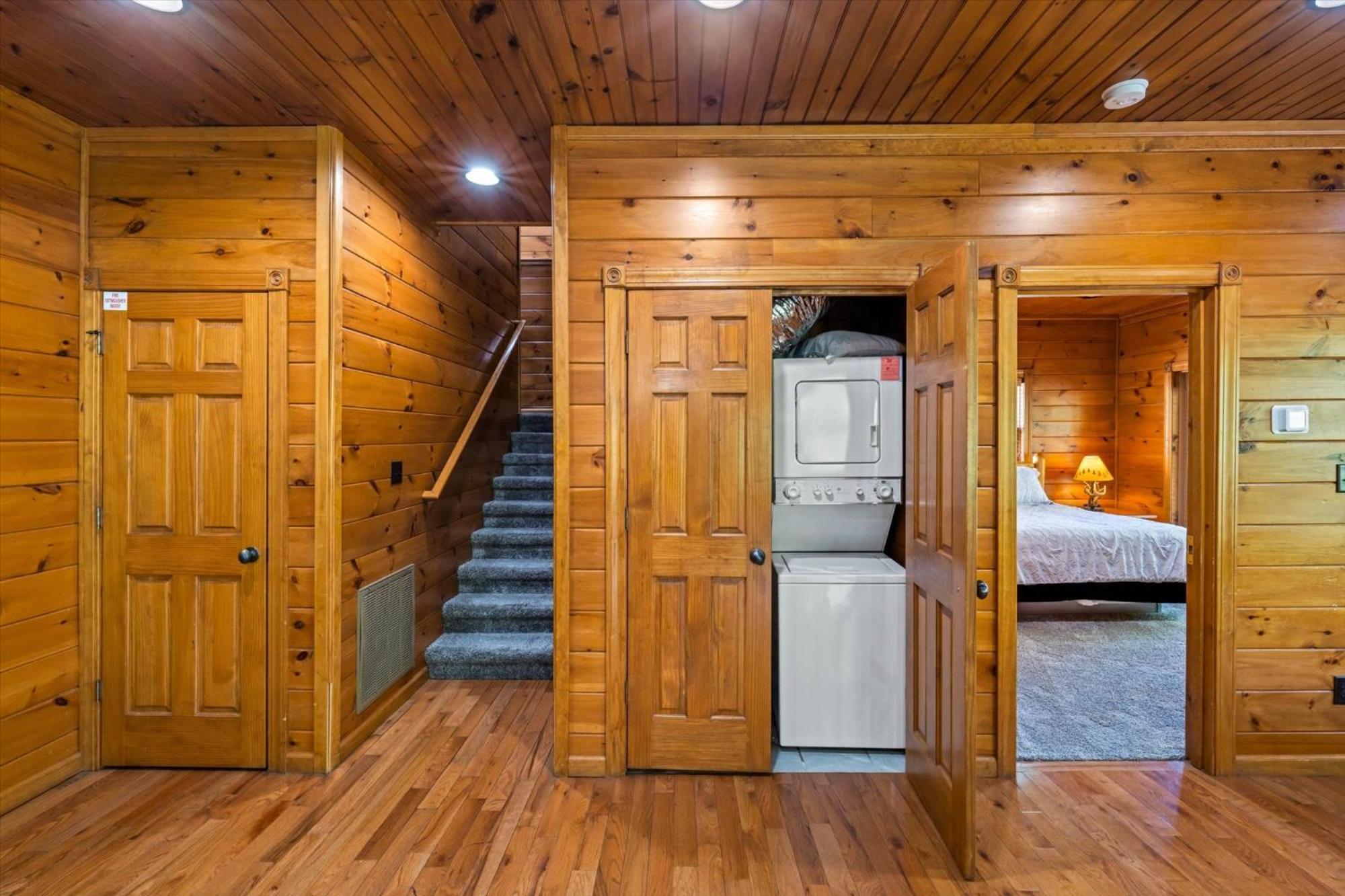 Lookout Lodge แกตลิงเบิร์ก ภายนอก รูปภาพ